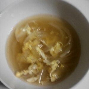 玉ねぎと卵のコンソメスープ